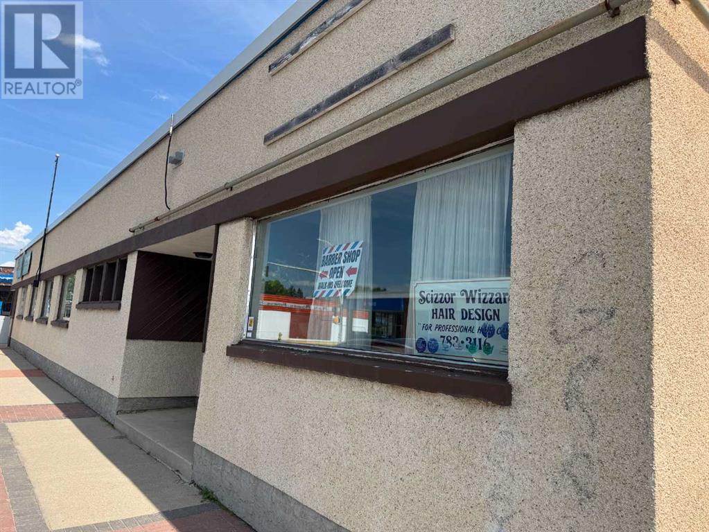 Photo 20 of 5033 50 Avenue, Ponoka AB