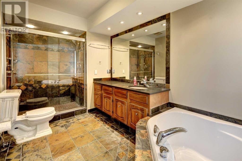 Single Family House for Sale in  Oakmount Way SW Oakridge Calgary 