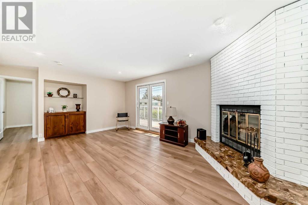 Single Family House for Sale in  Southdale Road SW Southwood Calgary 