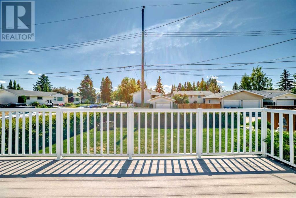 Single Family House for Sale in  Southdale Road SW Southwood Calgary 