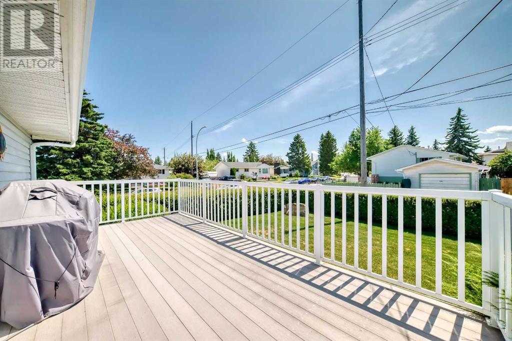 Single Family House for Sale in  Southdale Road SW Southwood Calgary 