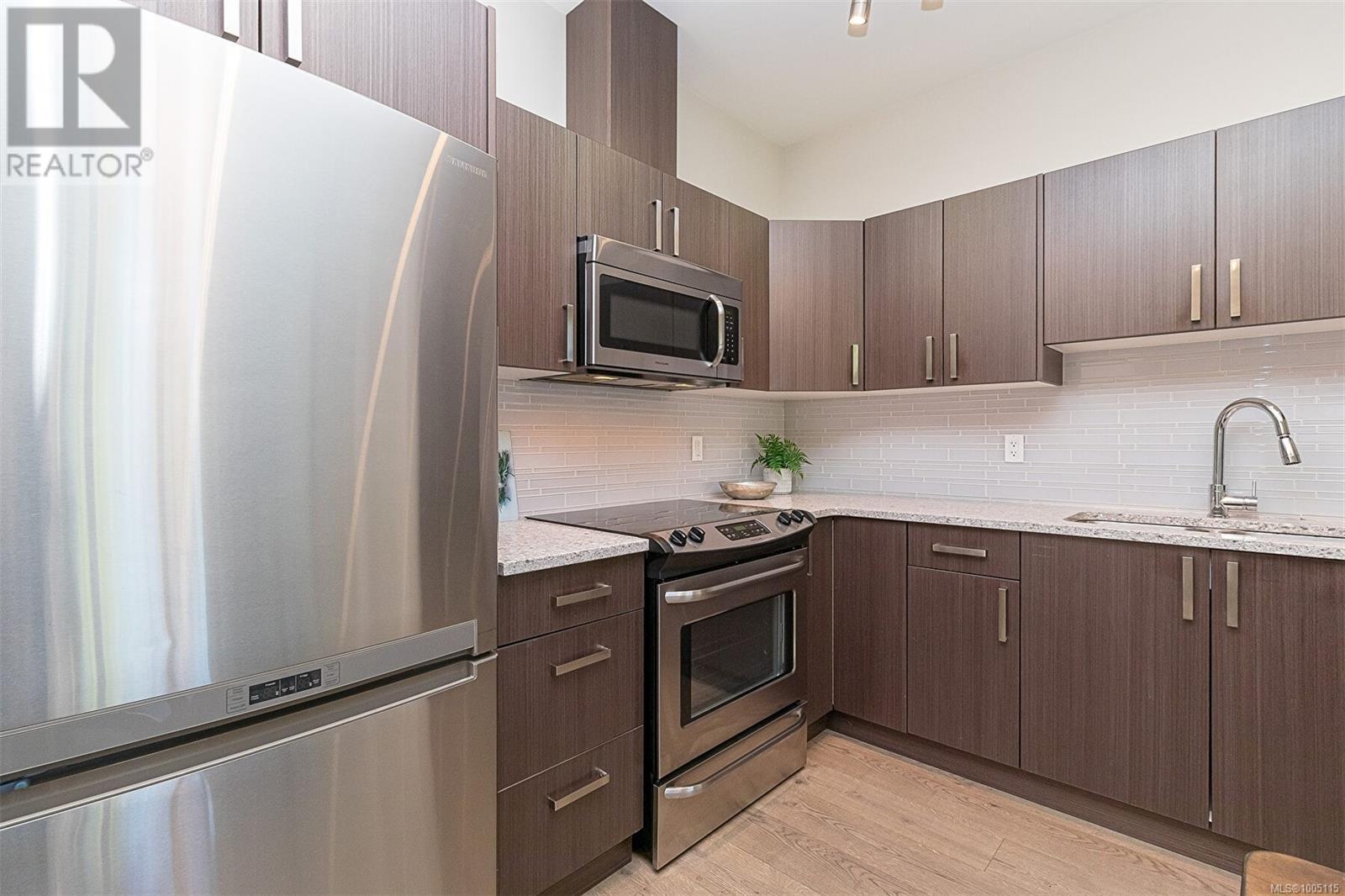 #406 1900 WATKISS WAY - Image 14