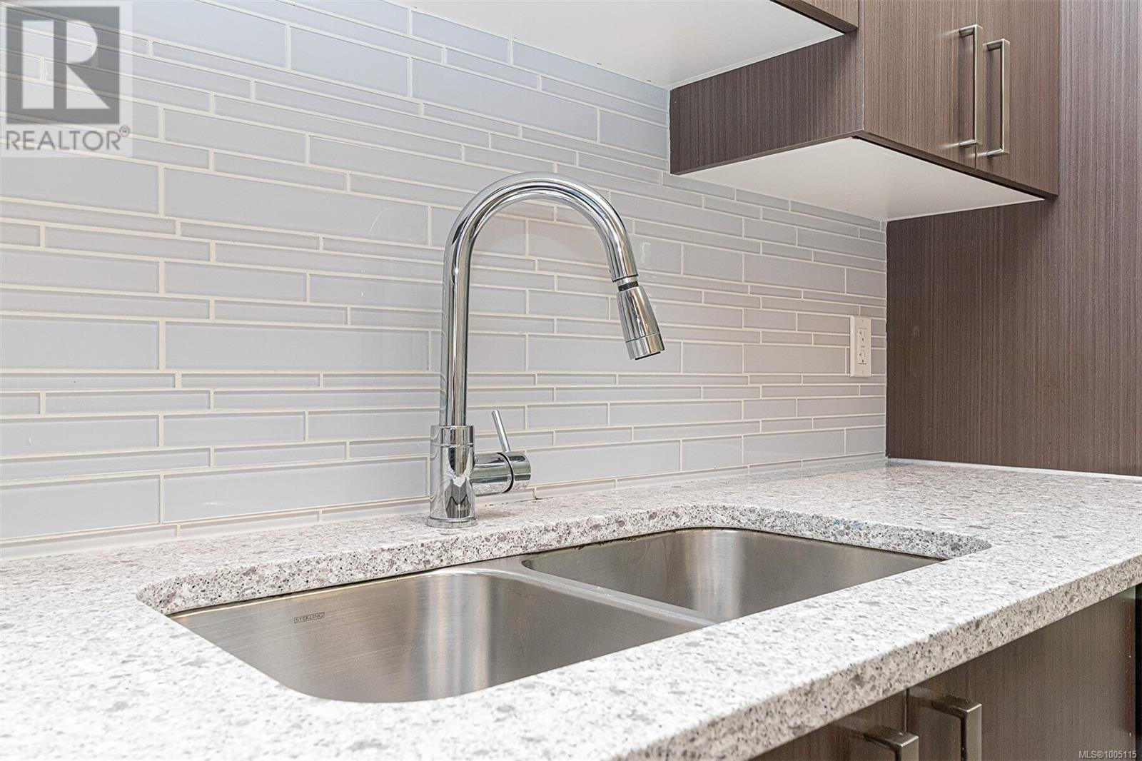 #406 1900 WATKISS WAY - Image 16