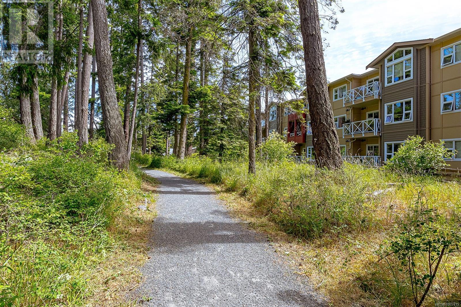 #406 1900 WATKISS WAY - Image 32