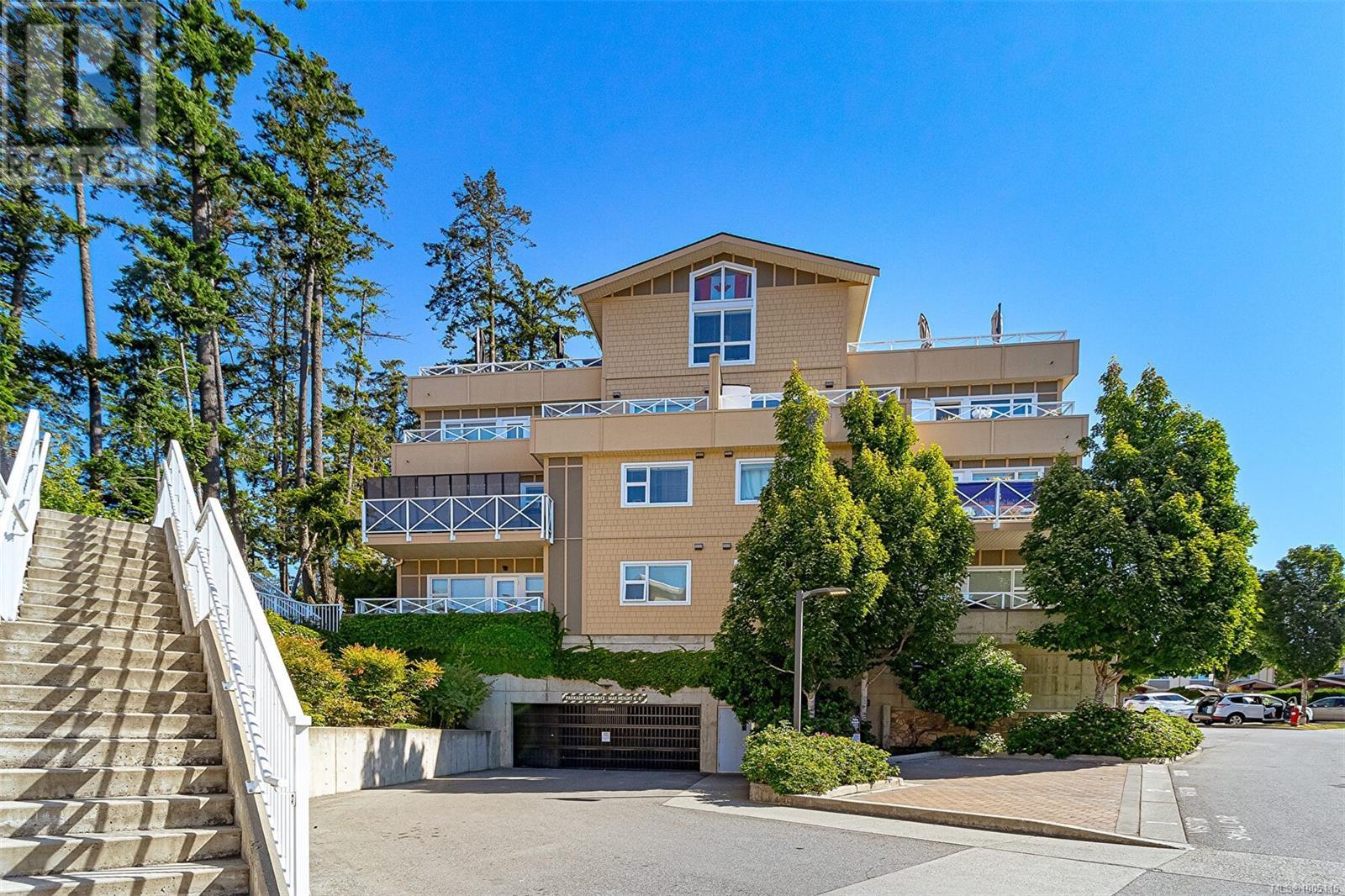 #406 1900 WATKISS WAY - Image 33