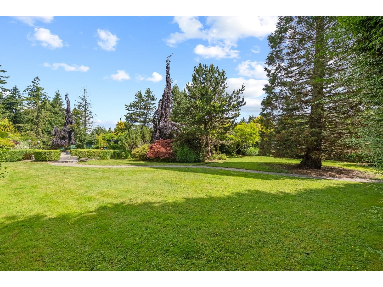 13469 27 AVENUE, Surrey
