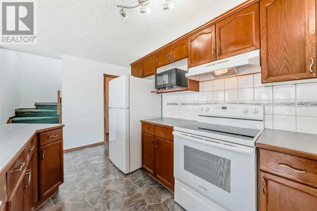 Single Family House for Sale in  Coventry Hills Way NE Coventry Hills Calgary 