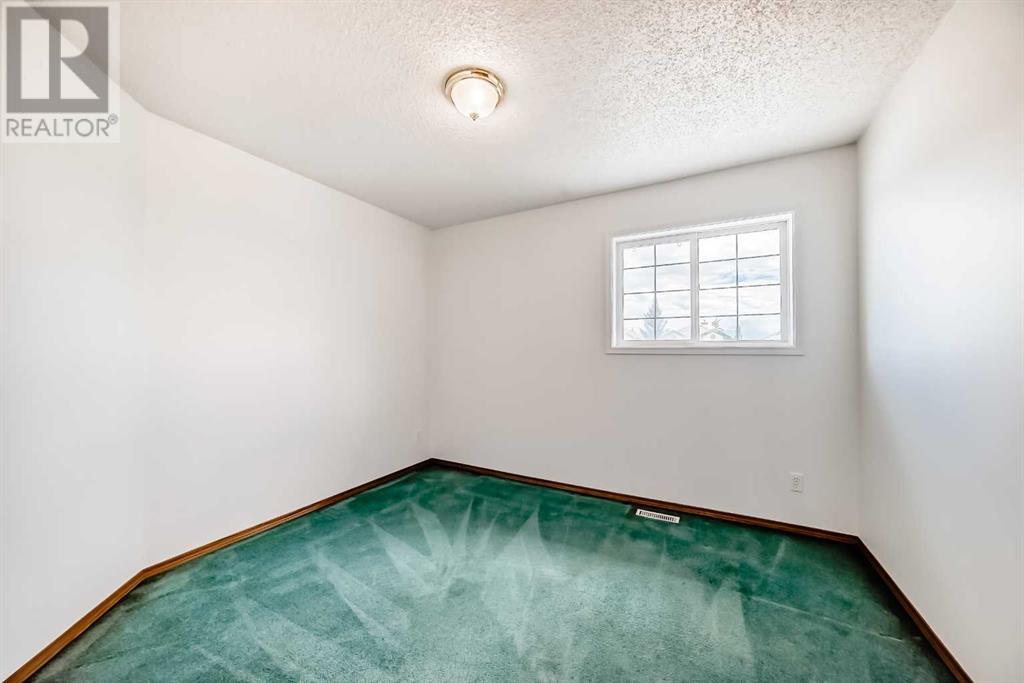 Single Family House for Sale in  Coventry Hills Way NE Coventry Hills Calgary 