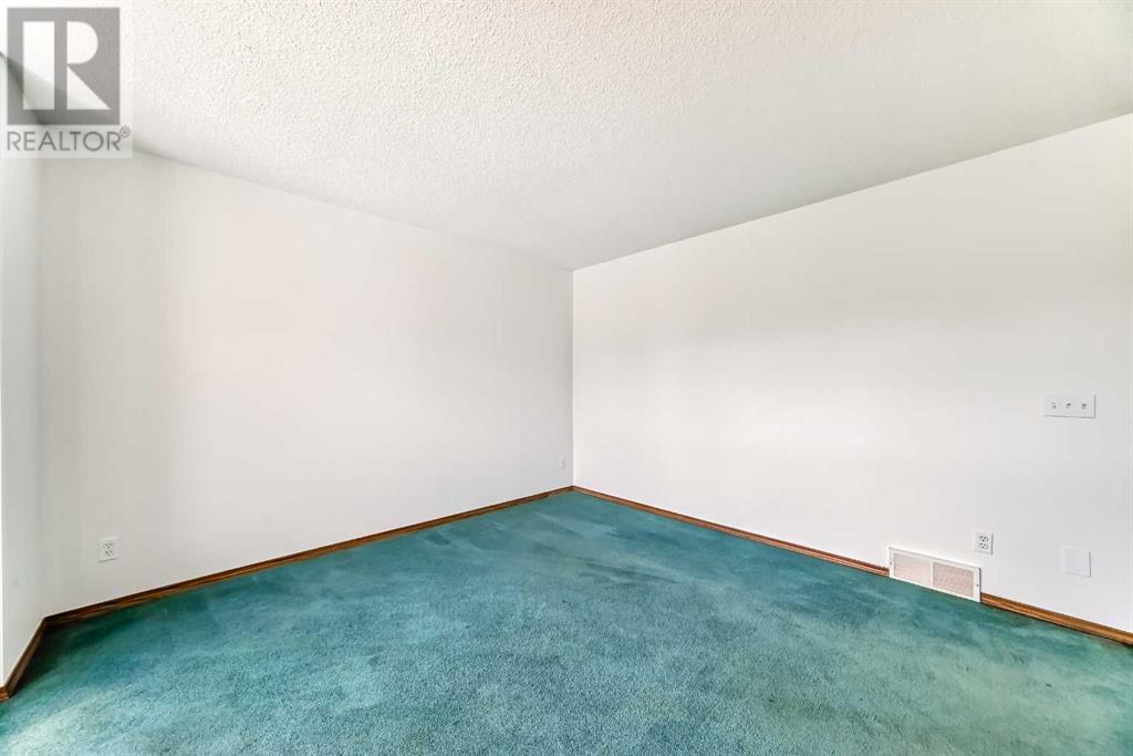 Single Family House for Sale in  Coventry Hills Way NE Coventry Hills Calgary 