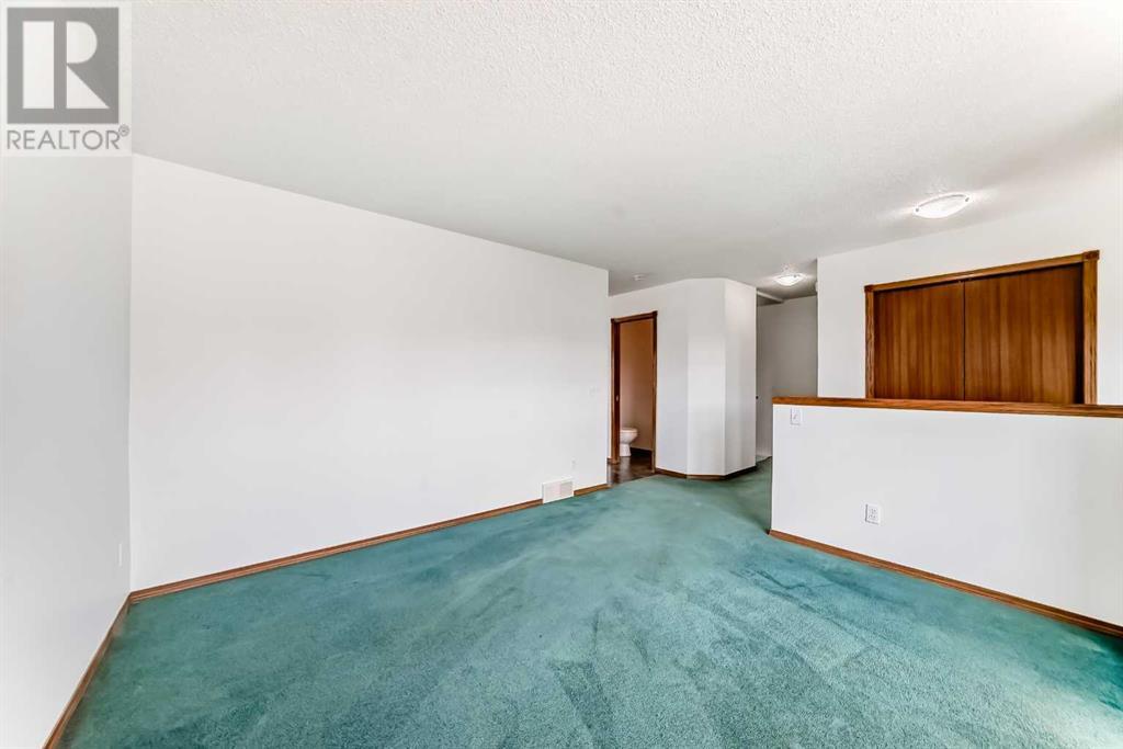 Single Family House for Sale in  Coventry Hills Way NE Coventry Hills Calgary 