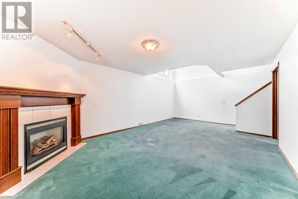 Single Family House for Sale in  Coventry Hills Way NE Coventry Hills Calgary 