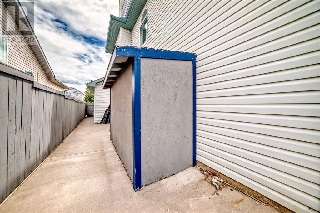 Single Family House for Sale in  Coventry Hills Way NE Coventry Hills Calgary 
