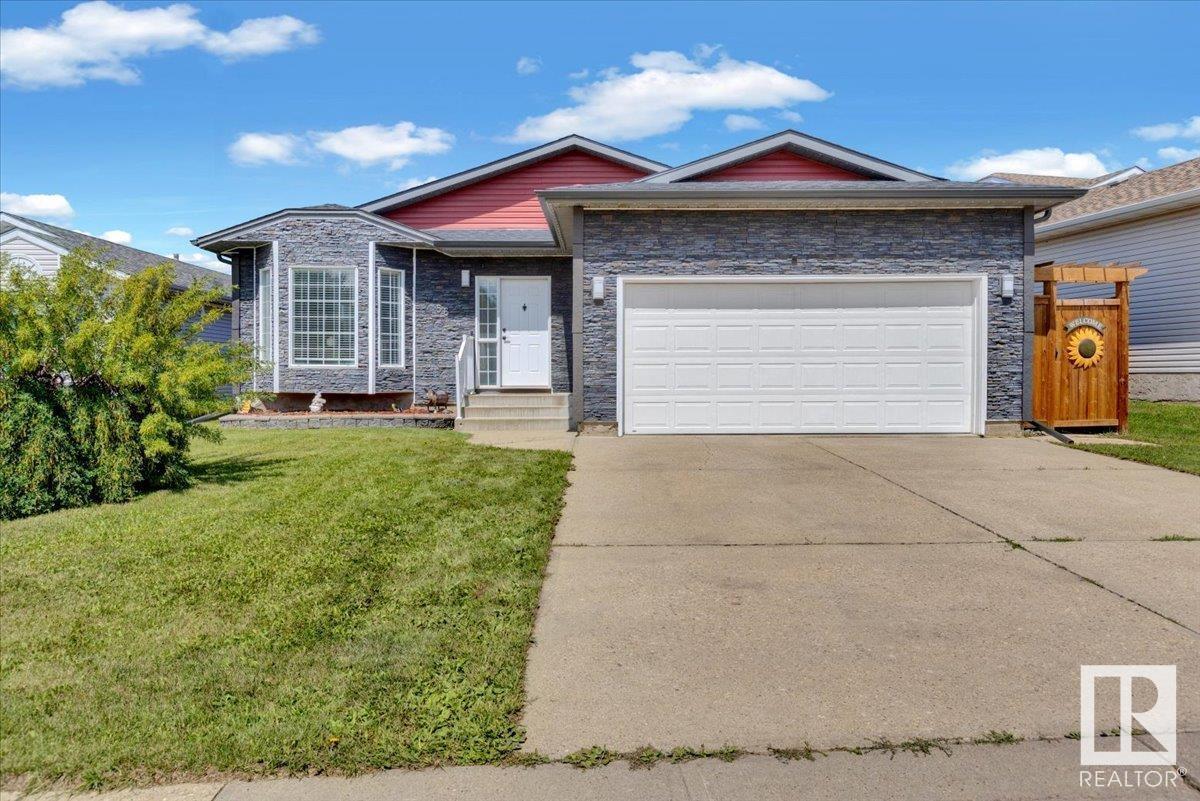 Photo 51 of 56 Lunnon Dr, Gibbons AB