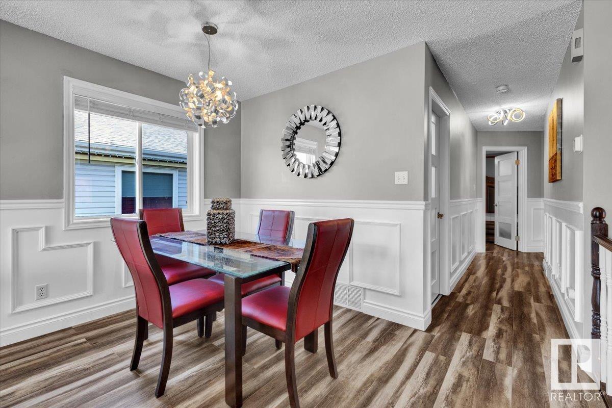 Photo 11 of 56 Lunnon Dr, Gibbons AB