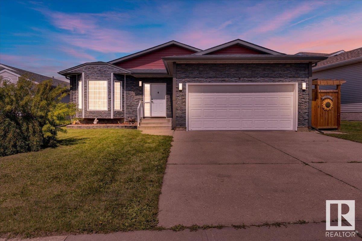 Photo 6 of 56 Lunnon Dr, Gibbons AB
