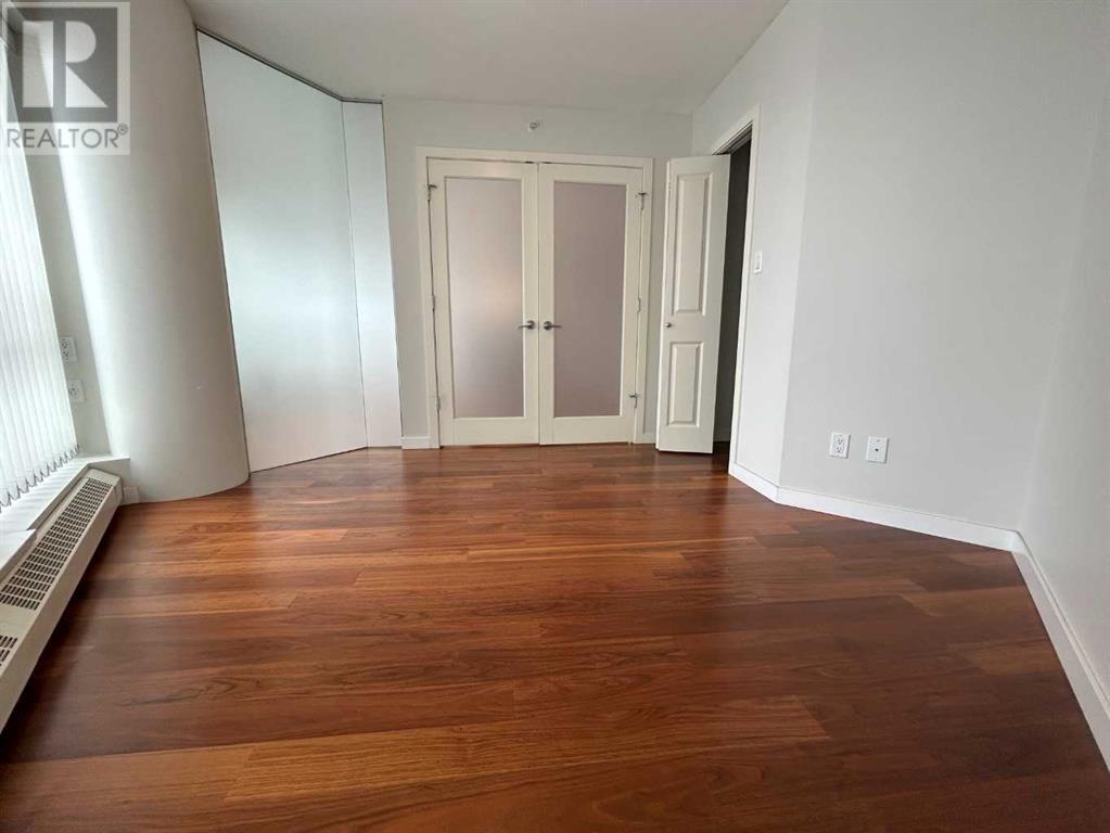 Single Family House for Sale in    Avenue SW Downtown West End Calgary 