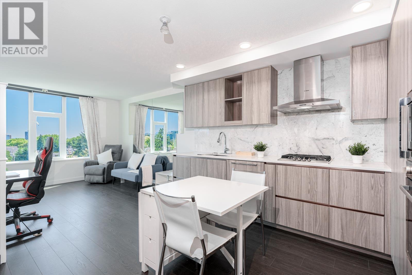 Photo 1 of 811 3300 Ketcheson Road, Richmond BC