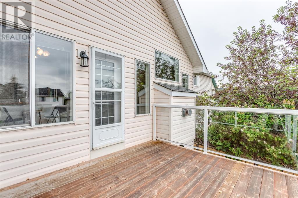Single Family House Bi-level for Sale in  Hidden Ranch Road Hidden Valley Calgary 