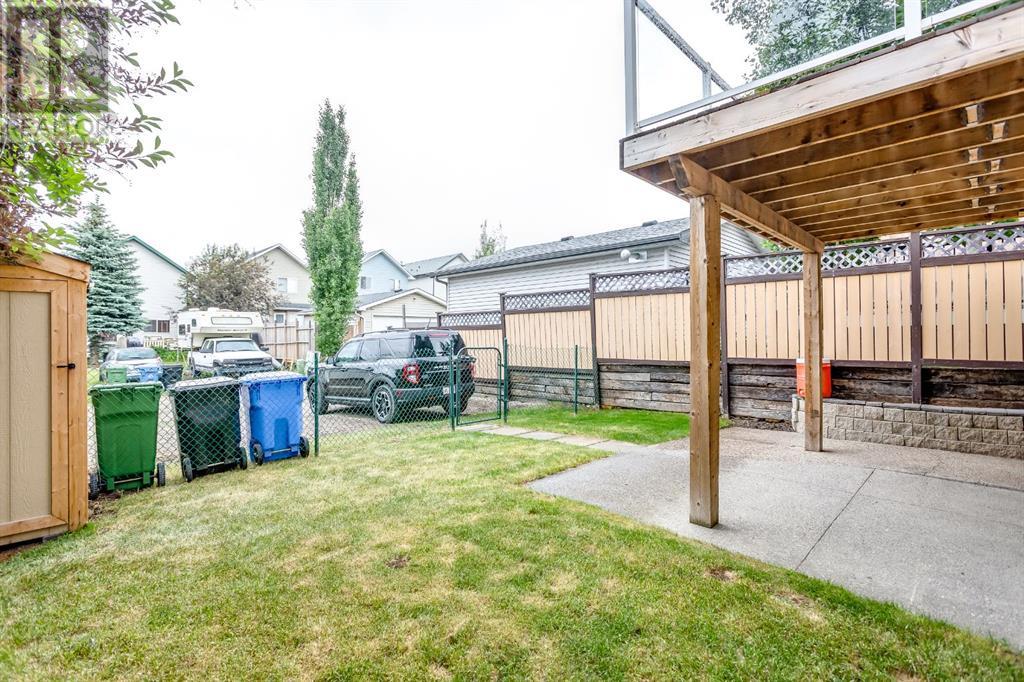 Single Family House Bi-level for Sale in  Hidden Ranch Road Hidden Valley Calgary 