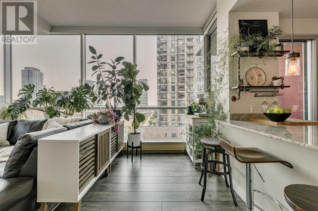 Single Family House for Sale in    Avenue SW Beltline Calgary 