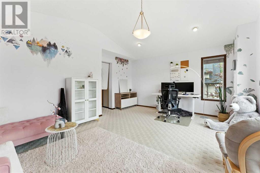 Single Family House for Sale in  Chaparral Valley Terrace SE Chaparral Calgary 