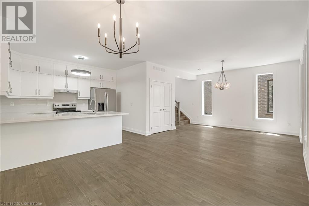 Photo 10 of 2154 Walkers Line Unit 6, Burlington ON