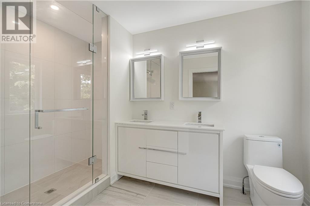 Photo 25 of 2154 Walkers Line Unit 6, Burlington ON