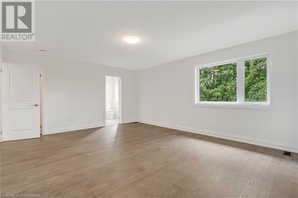 Photo 23 of 2154 Walkers Line Unit 6, Burlington ON
