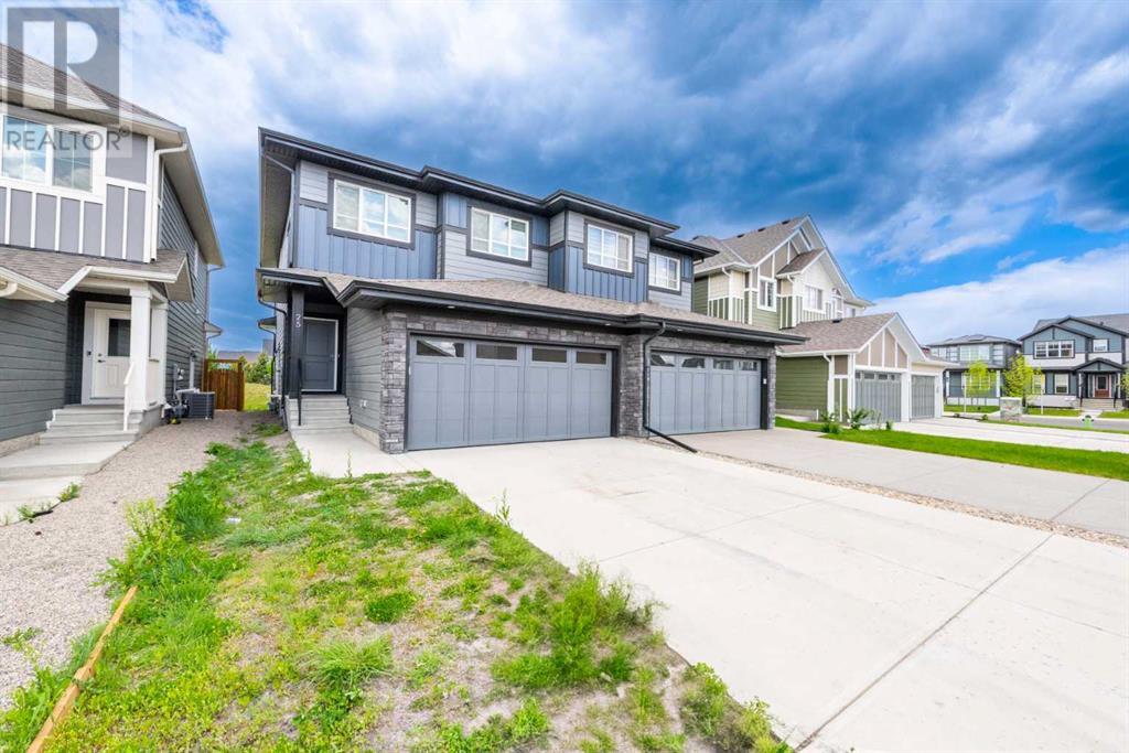 Single Family House for Sale in  Walcrest Lane SE Walden Calgary 