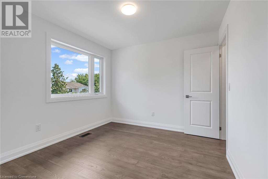 Photo 5 of 2154 Walkers Line Unit 4, Burlington ON