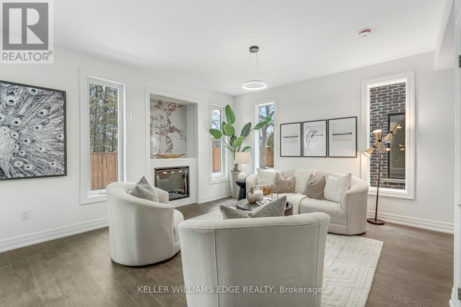 Photo 10 of 7 2154 Walkers Line, Burlington ON