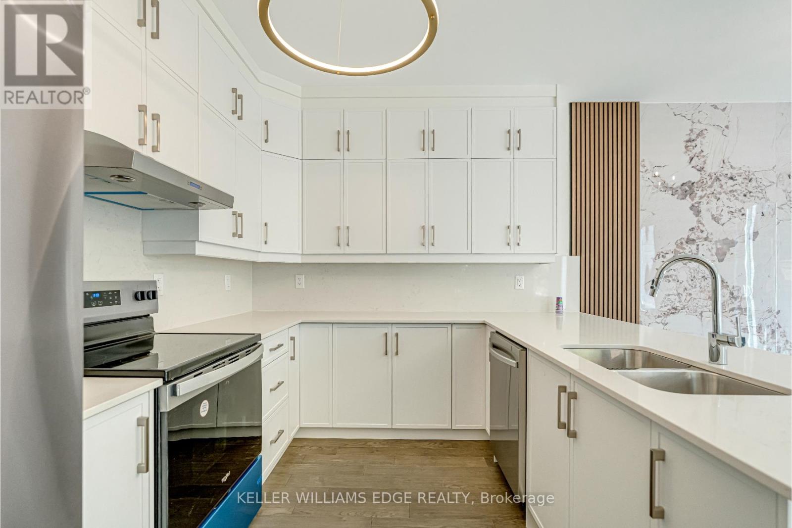 Photo 28 of 1 2154 Walkers Line, Burlington ON