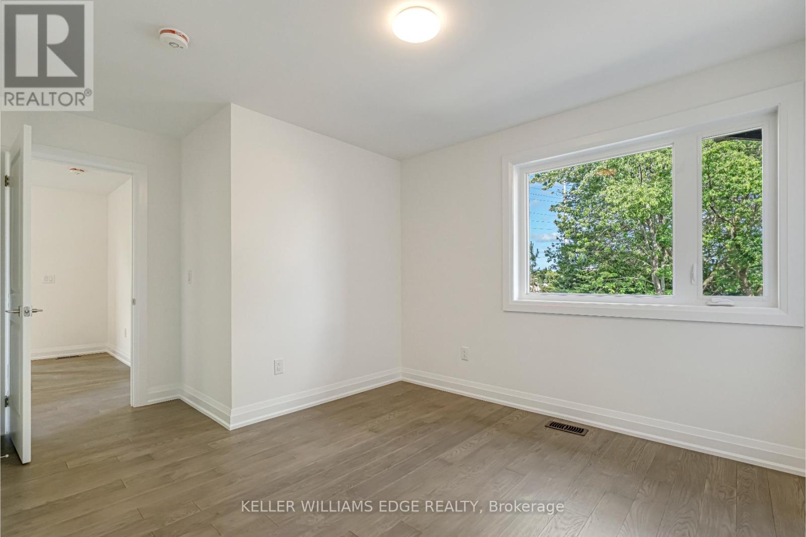Photo 23 of 1 2154 Walkers Line, Burlington ON