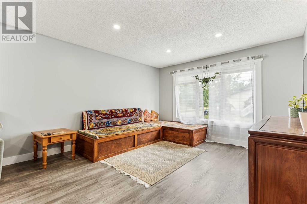 Single Family House Bi-level for Sale in  Ranchero Rise NW Ranchlands Calgary 