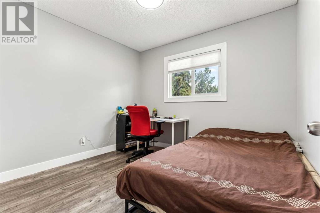 Single Family House Bi-level for Sale in  Ranchero Rise NW Ranchlands Calgary 