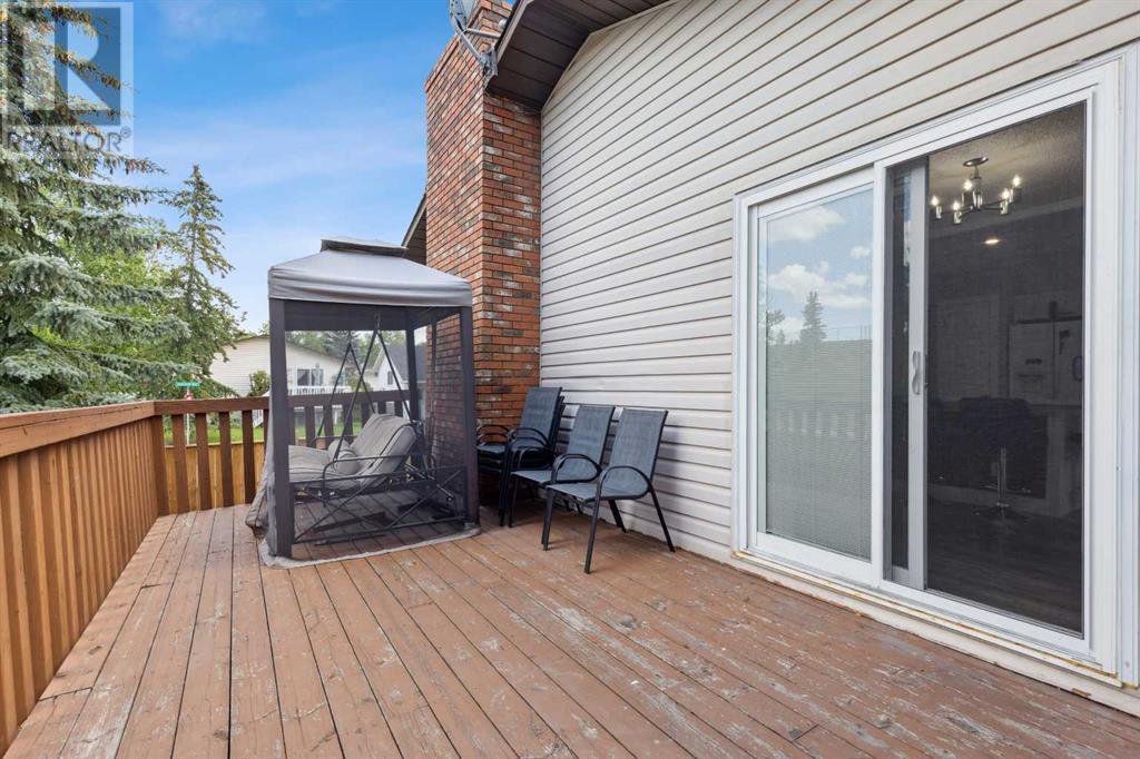 Single Family House Bi-level for Sale in  Ranchero Rise NW Ranchlands Calgary 