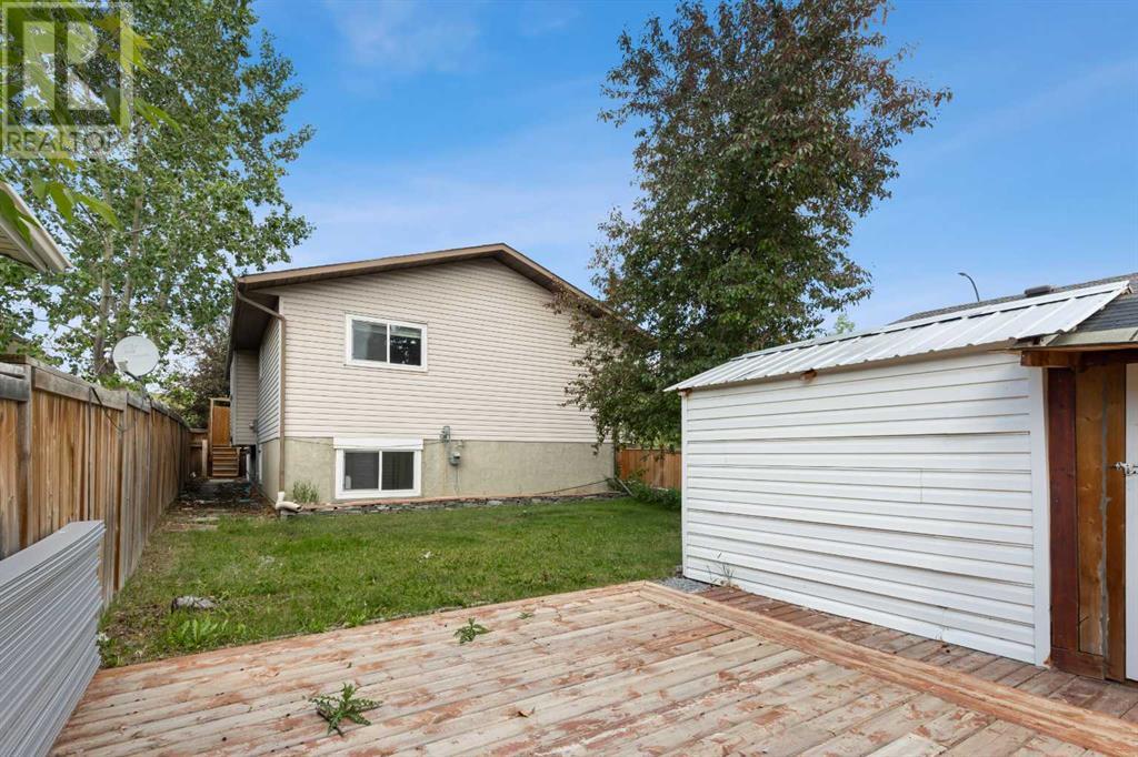 Single Family House Bi-level for Sale in  Ranchero Rise NW Ranchlands Calgary 