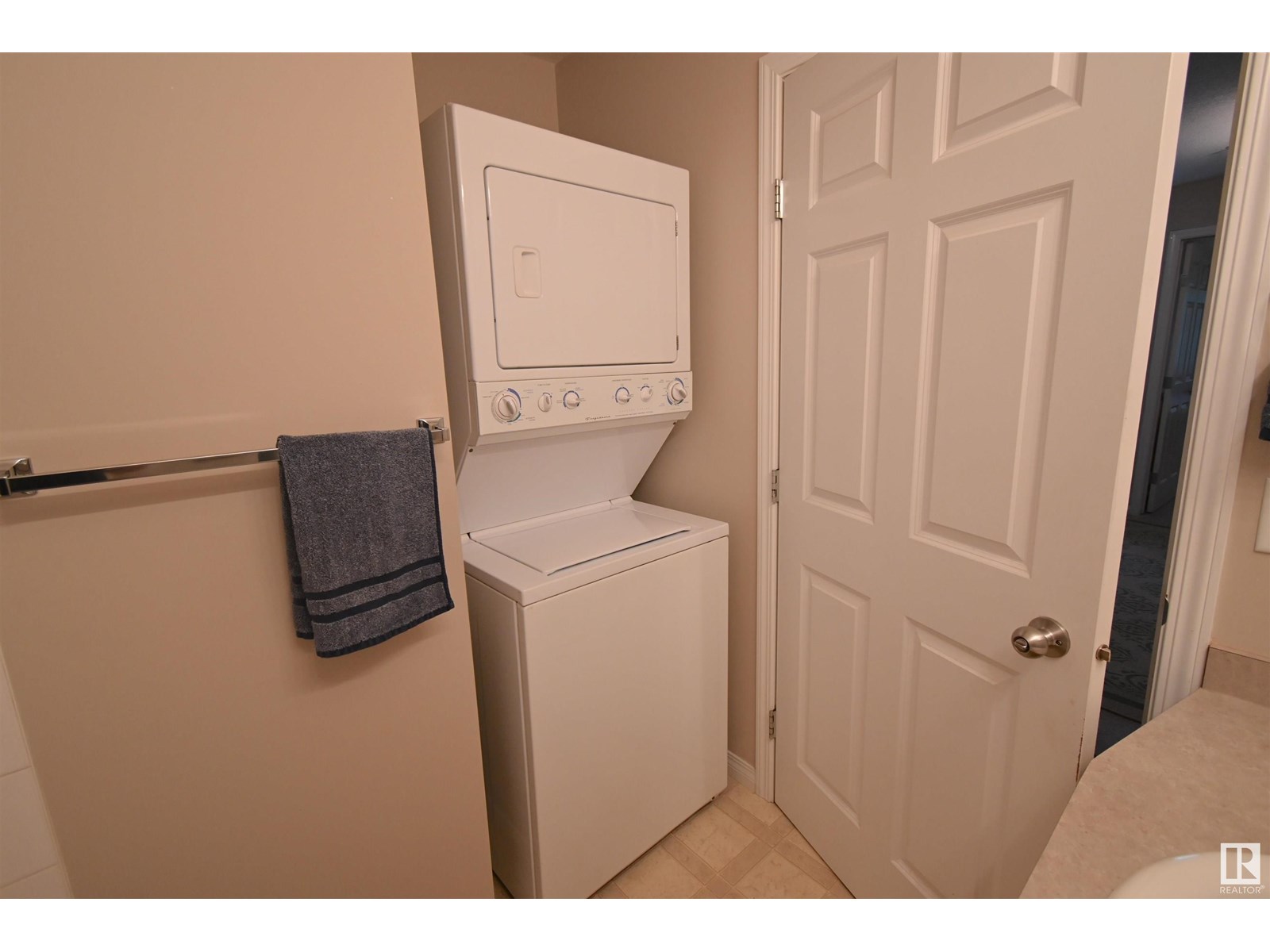 Photo 15 of 204 9945 167 St Nw, Edmonton AB