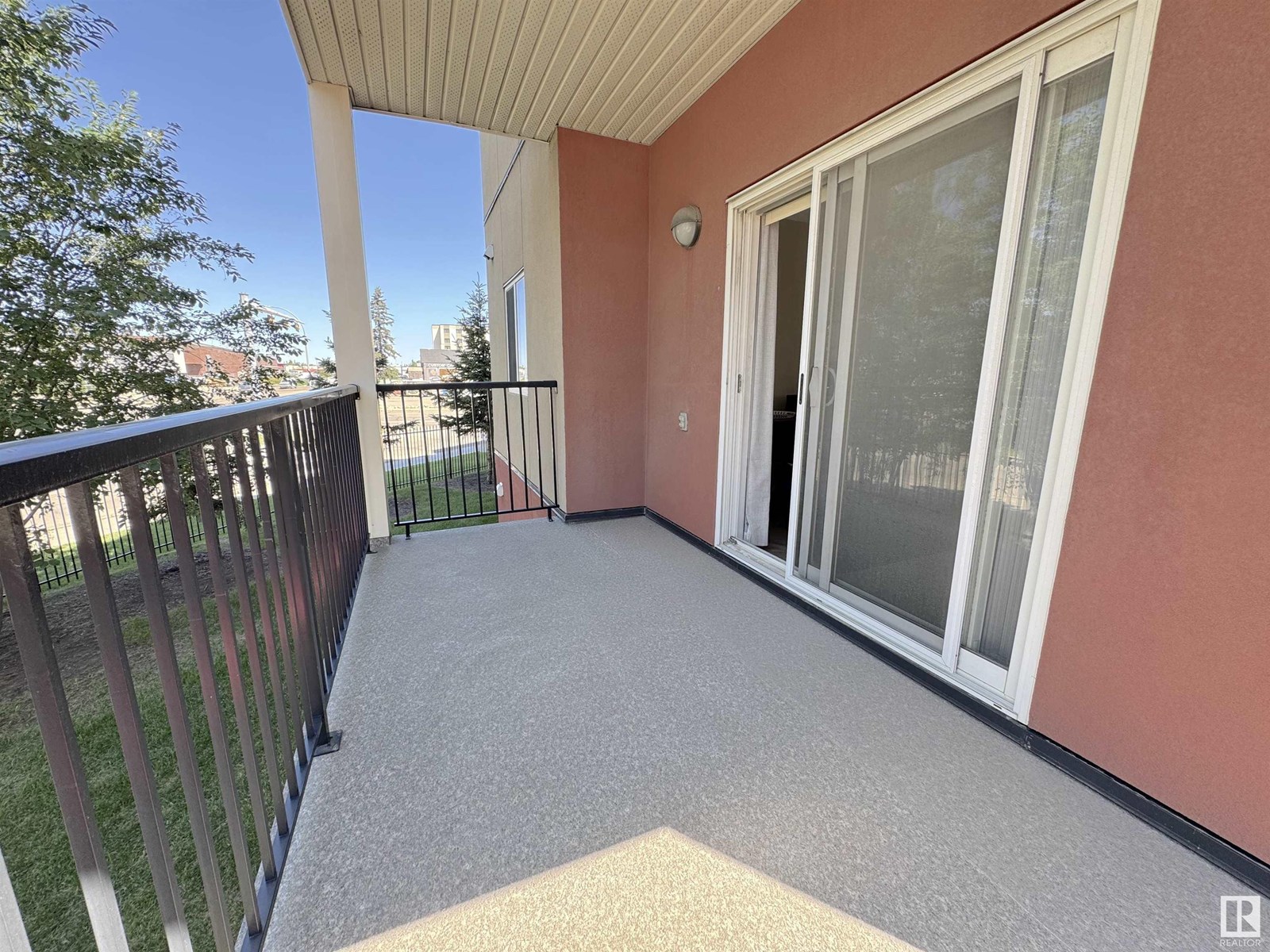 Photo 17 of 204 9945 167 St Nw, Edmonton AB