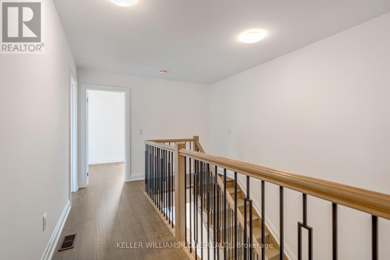 Photo 20 of 8 2154 Walkers Line, Burlington ON