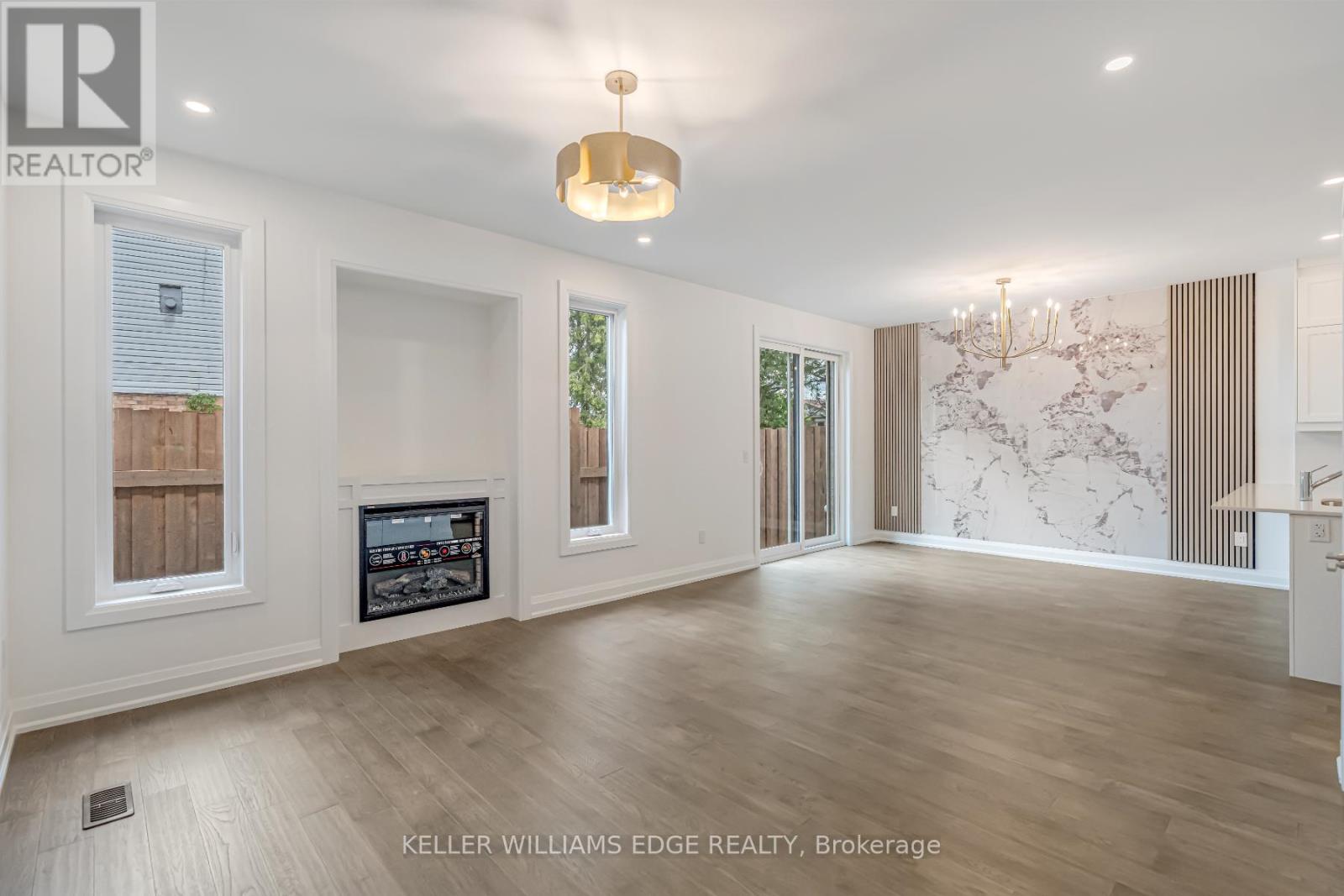 Photo 24 of 8 2154 Walkers Line, Burlington ON