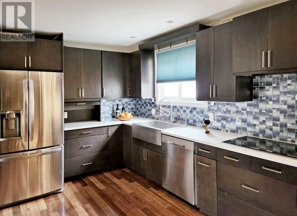 Single Family House for Sale in  Woodmont Way SW Woodbine Calgary 