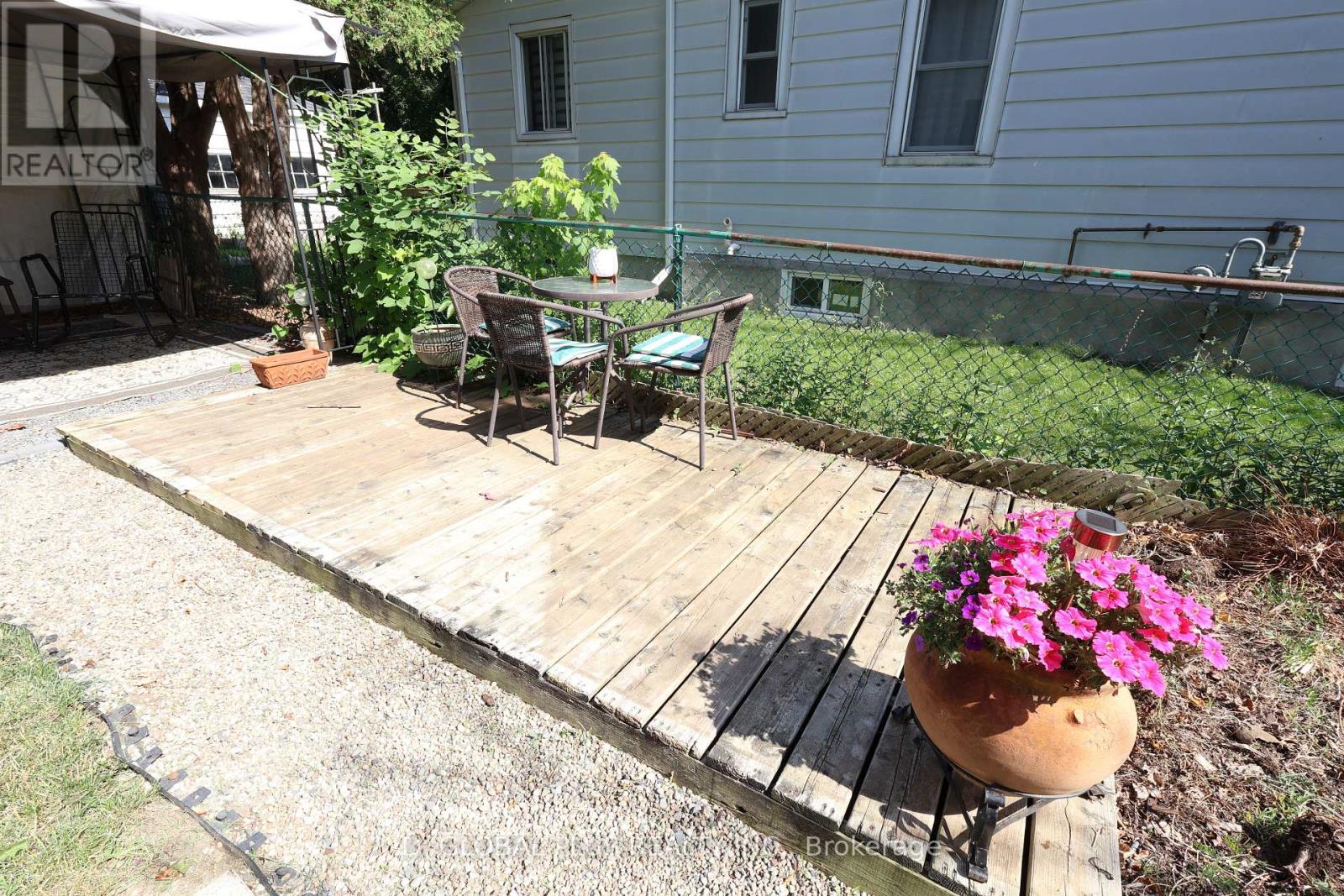 Photo 23 of 545 Adolphus Street, Cornwall ON