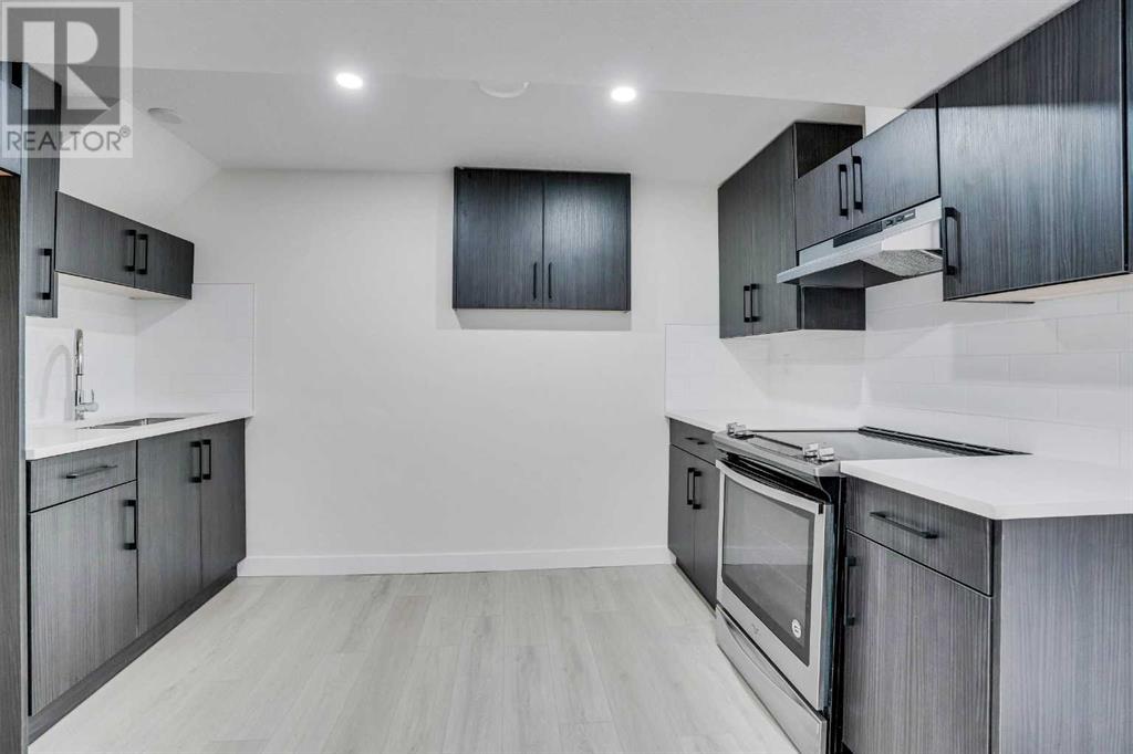 Single Family House Bungalow for Sale in  pensville Road SE Penbrooke Meadows Calgary 