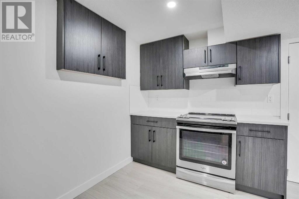 Single Family House Bungalow for Sale in  pensville Road SE Penbrooke Meadows Calgary 