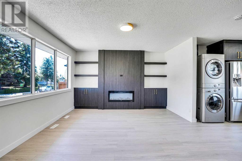 Single Family House Bungalow for Sale in  pensville Road SE Penbrooke Meadows Calgary 