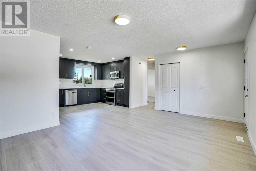 Single Family House Bungalow for Sale in  pensville Road SE Penbrooke Meadows Calgary 
