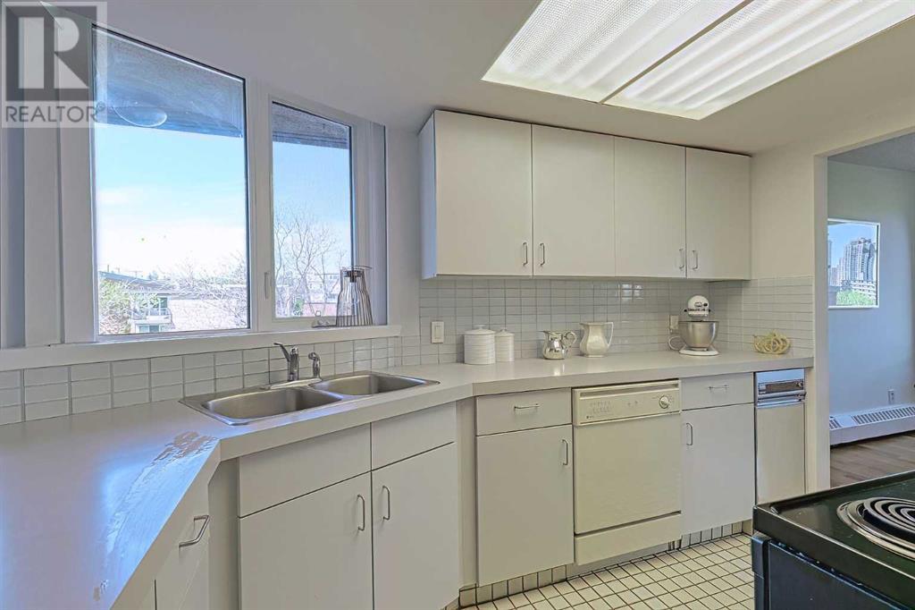 Single Family House for Sale in   Cameron Avenue SW Lower Mount Royal Calgary 