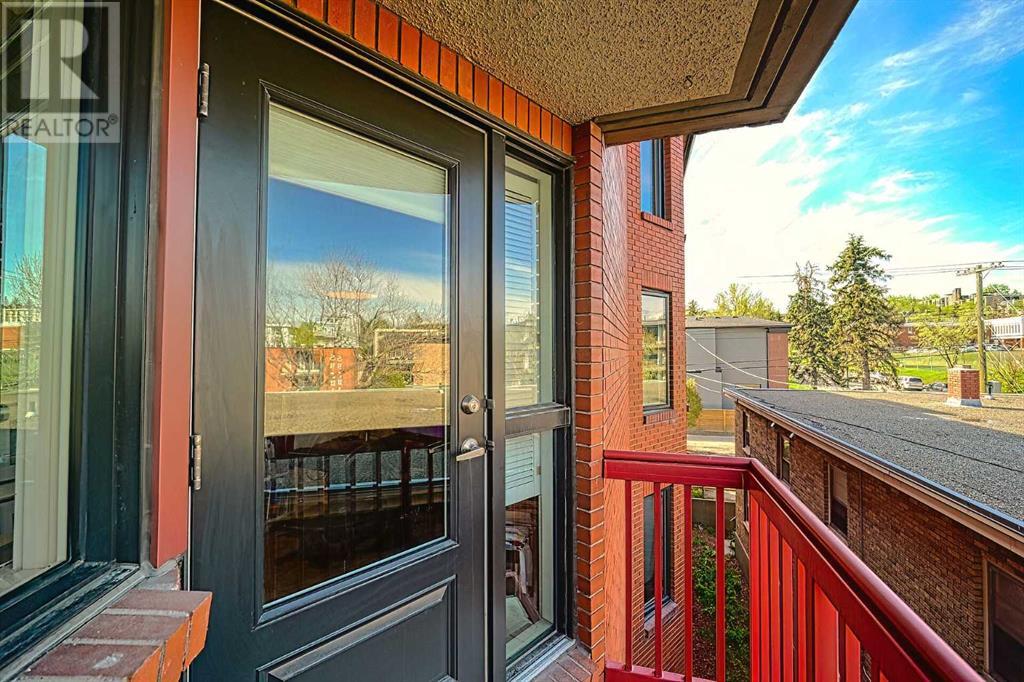 Single Family House for Sale in   Cameron Avenue SW Lower Mount Royal Calgary 