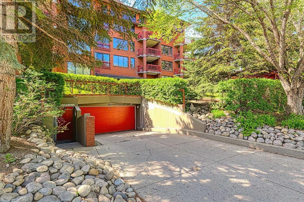 Single Family House for Sale in   Cameron Avenue SW Lower Mount Royal Calgary 
